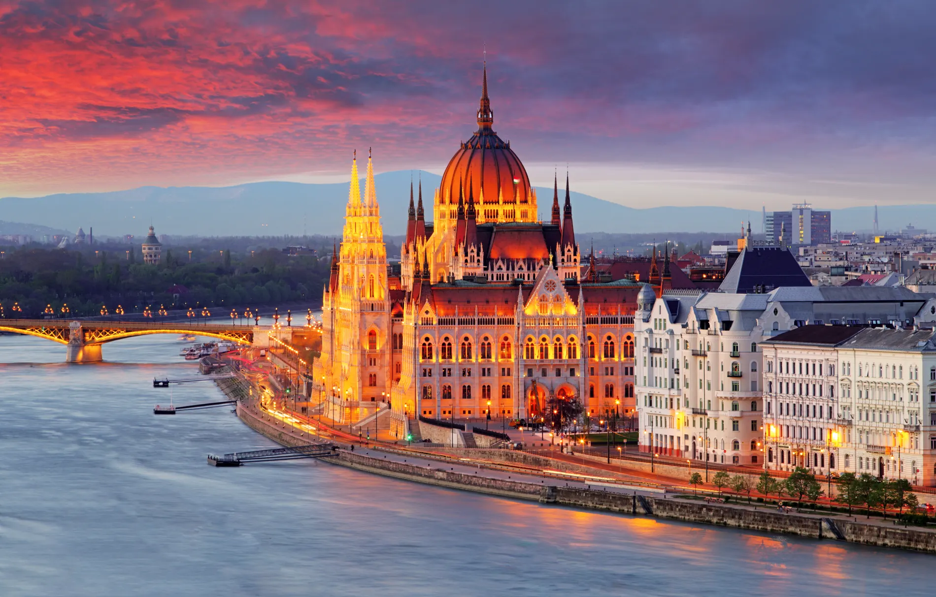 Planning to buy or sell real estate in Hungary? - ECOVIS International Planning to buy or sell real estate in Hungary?